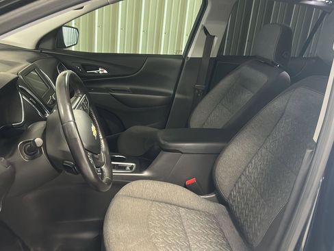 Used 2022 Chevrolet Equinox LT FWD image 9