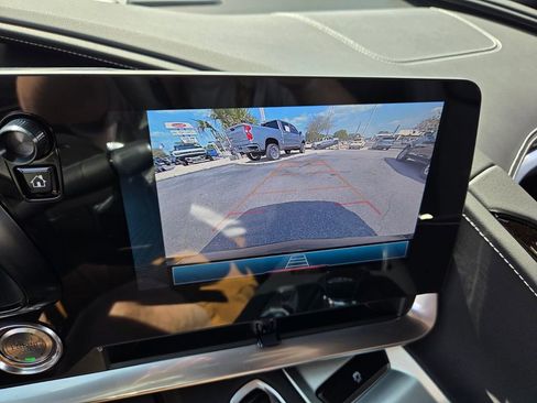 Used 2024 Chevrolet Corvette Stingray Coupe w/ Z51 Performance Package image 32