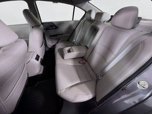 Used 2017 Honda Accord EX-L image 23