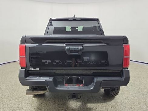 Used 2025 Toyota Tacoma SR AWD/4WD image 6