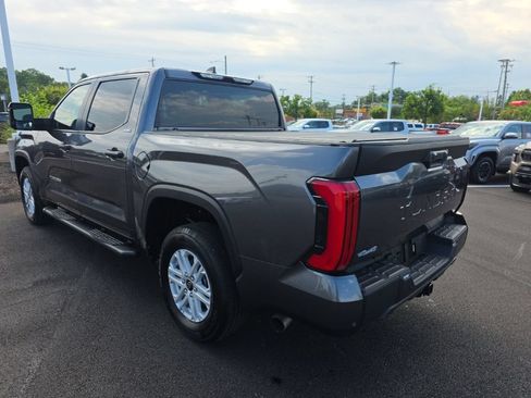 Used 2026 Toyota Tundra SR5 w/ SR5 Convenience Package AWD/4WD image 4