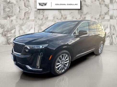 Used 2020 Cadillac XT6 Premium Luxury image 1