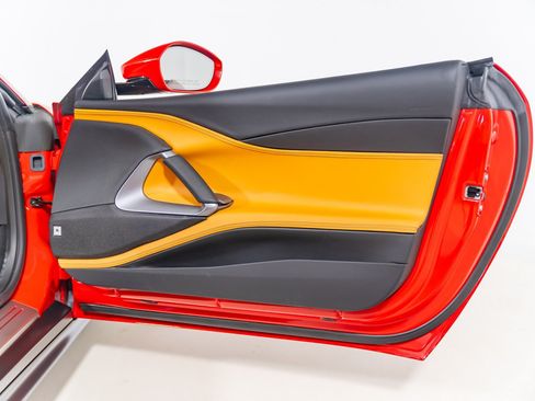 Certified 2023 Ferrari 812 GTS RWD image 37