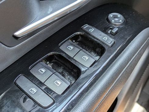 Used 2023 Hyundai Tucson Limited image 24