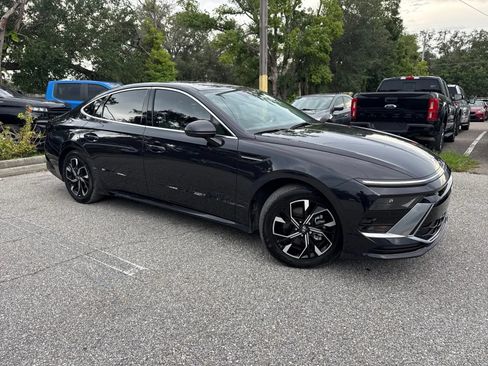 Used 2025 Hyundai Sonata SEL FWD image 8