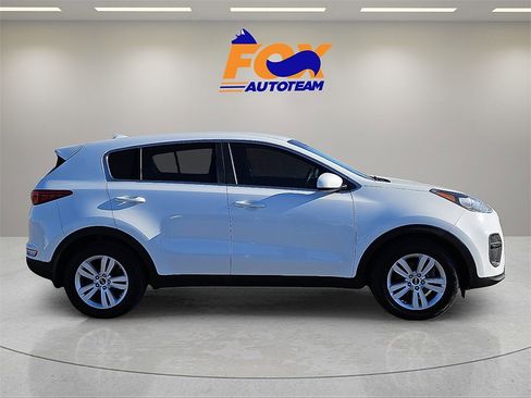 Used 2018 Kia Sportage LX image 6