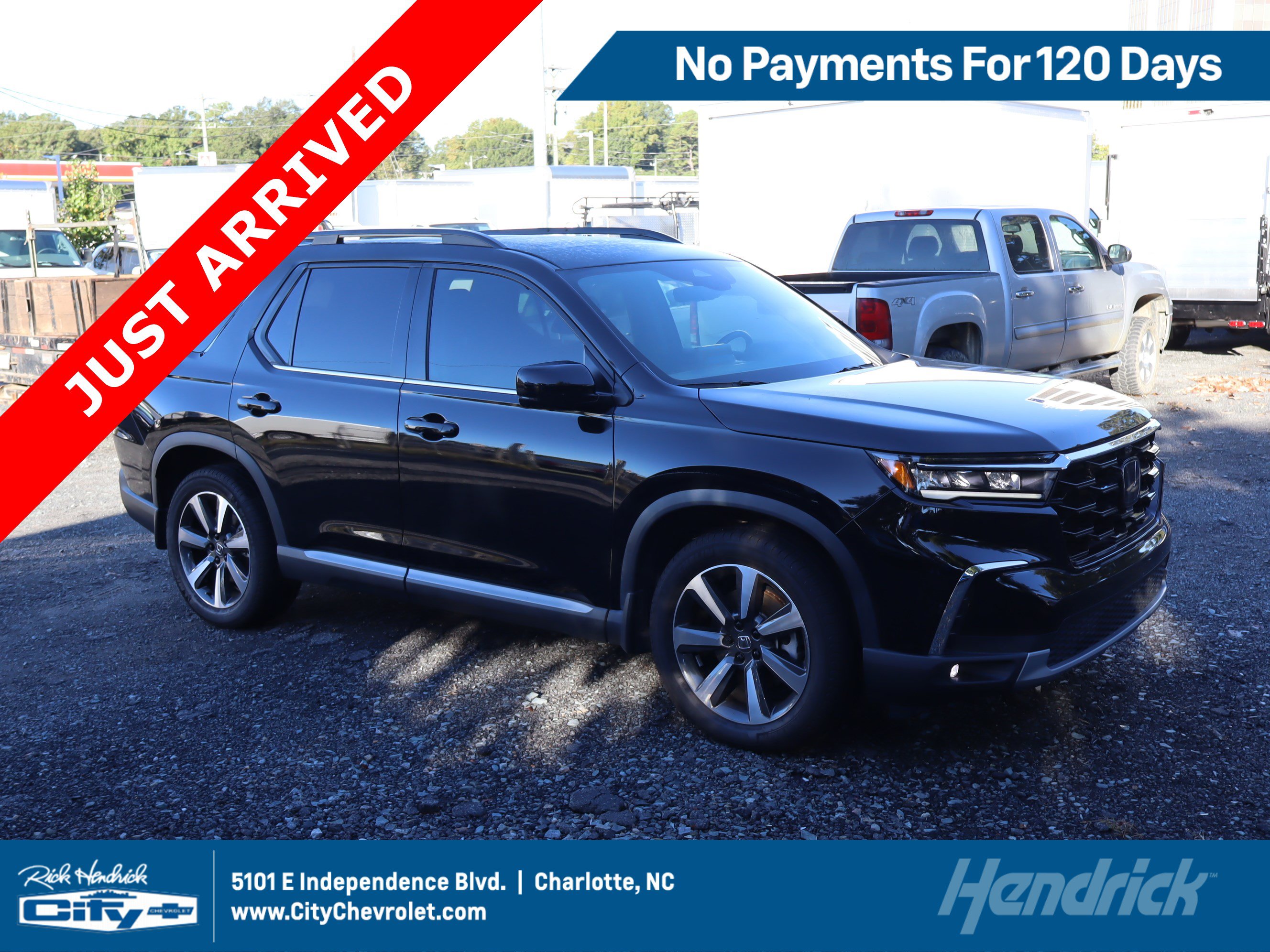 Used 2025 Honda Pilot Elite image 1