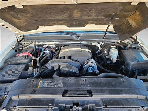 Used 2009 GMC Yukon Denali image 23