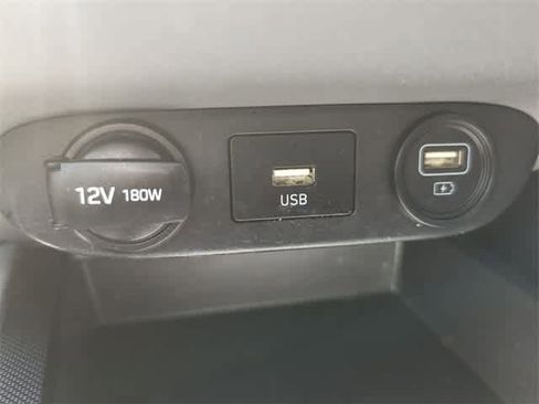 Used 2022 Hyundai Elantra SEL w/ Cargo Package image 30