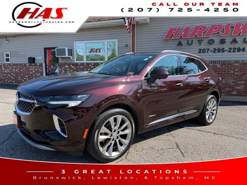 Used 2022 Buick Envision Avenir w/ Technology Package II AWD/4WD image 2