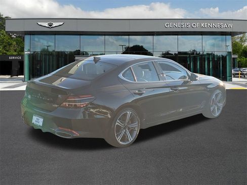Used 2025 Genesis G70 2.5T w/ Sport Prestige Package image 7