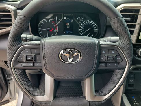 New 2026 Toyota Tundra SR5 AWD/4WD image 18