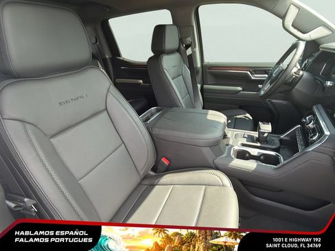 New 2026 GMC Sierra 1500 Denali w/ Denali Reserve Package AWD/4WD image 36