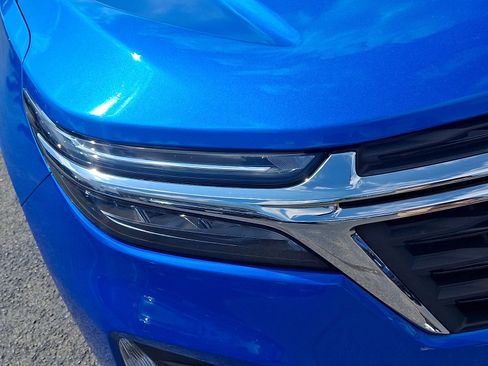 Certified 2024 Chevrolet Equinox LT FWD image 9