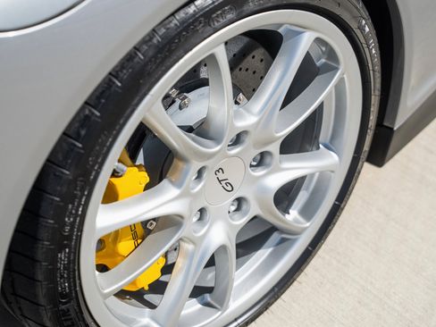 Used 2007 Porsche 911 GT3 image 9