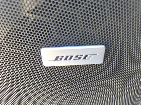 Used 2024 Chevrolet Suburban RST w/ Luxury Package image 11