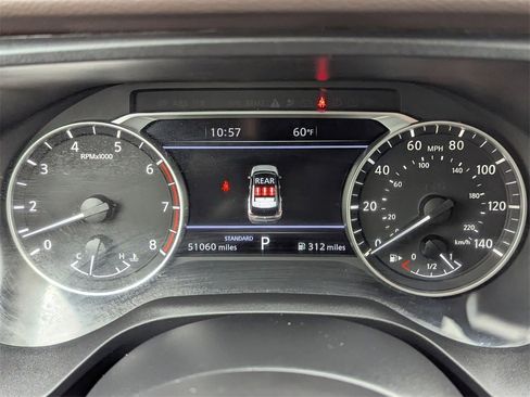 Used 2023 Nissan Rogue SL w/ SL Premium Package image 16