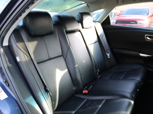 Used 2016 Toyota Avalon XLE Premium image 41