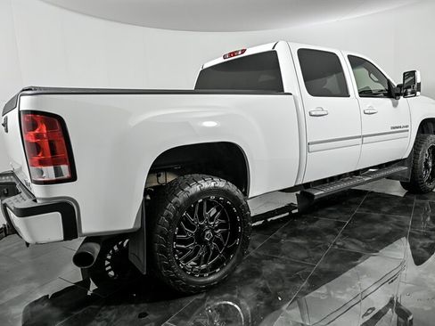 Used 2012 GMC Sierra 3500 Denali AWD/4WD image 8
