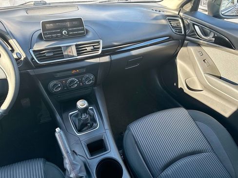Used 2014 MAZDA MAZDA3 i Touring image 26