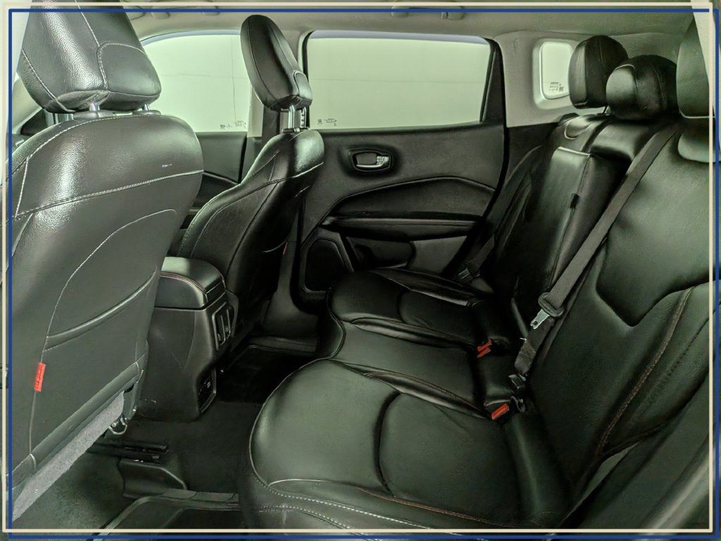 Used 2020 Jeep Compass Trailhawk w/ Leather Interior Group AWD/4WD image 31