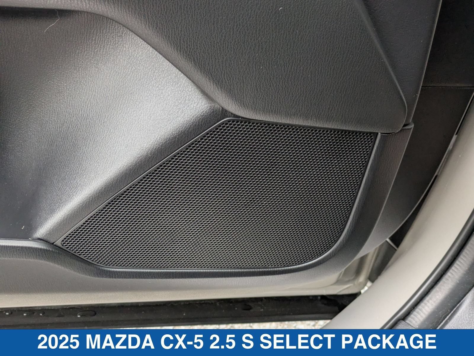 Used 2025 MAZDA CX-5 AWD 2.5 S w/ Select Package image 14