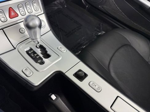 Used 2005 Chrysler Crossfire Limited image 23