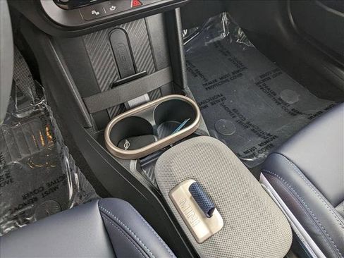 Certified 2025 MINI Cooper S image 11