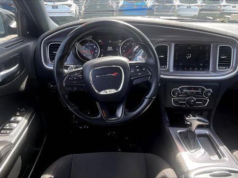 Used 2019 Dodge Charger GT RWD image 5