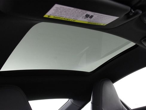 Used 2020 Porsche 911 Carrera image 25