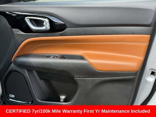 Used 2025 Jeep Compass Limited w/ Elite Group AWD/4WD image 8
