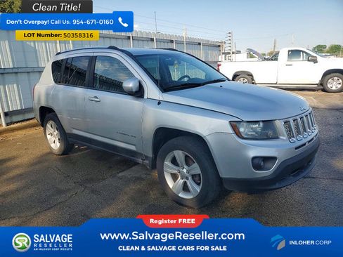 Used 2014 Jeep Compass Latitude AWD/4WD image 5