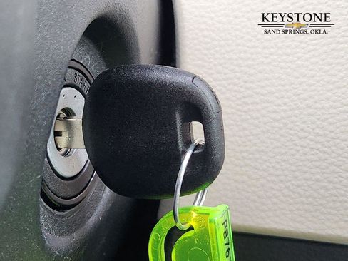 Used 2025 Toyota Corolla LE image 23