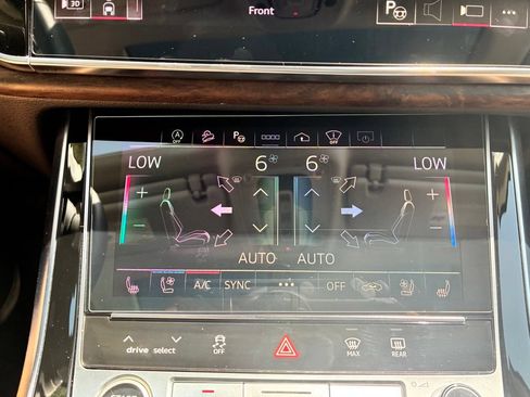 Used 2023 Audi Q7 3.0T Prestige AWD/4WD image 28