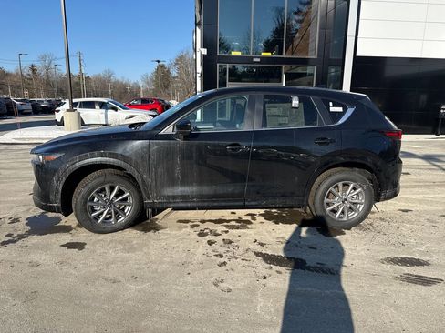 New 2025 MAZDA CX-5 AWD 2.5 S w/ Preferred Package image 2