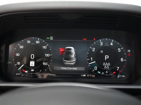 Used 2024 Land Rover Discovery Dynamic SE image 22