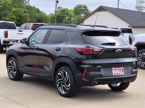 Certified 2025 Chevrolet TrailBlazer RS w/ Convenience Package AWD/4WD image 4