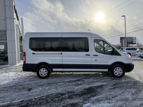 Used 2018 Ford Transit 350 XL image 6