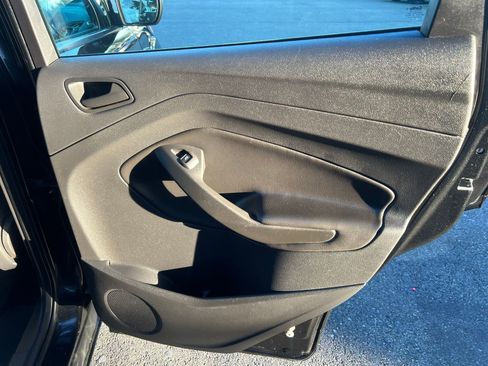 Used 2013 Ford Escape S image 24