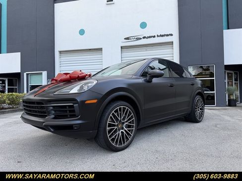 Used 2021 Porsche Cayenne Coupe image 19