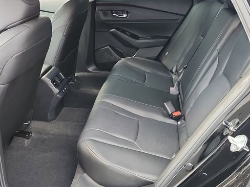 Used 2025 Honda Accord Touring image 13