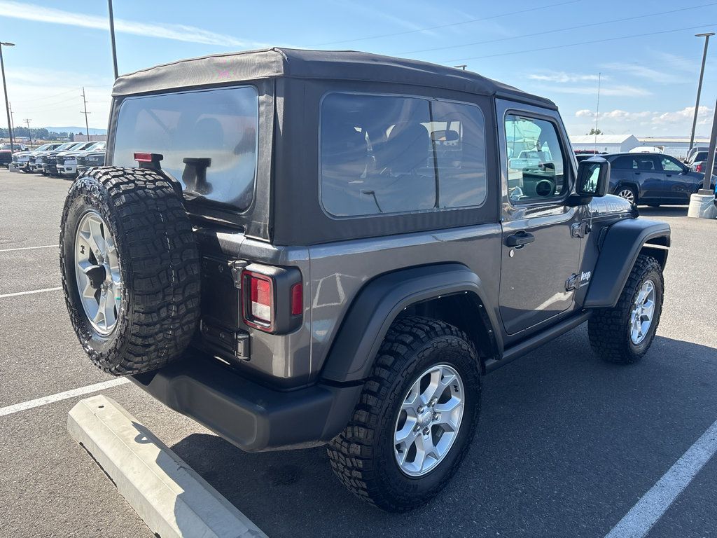 Used 2021 Jeep Wrangler Sport AWD/4WD image 5