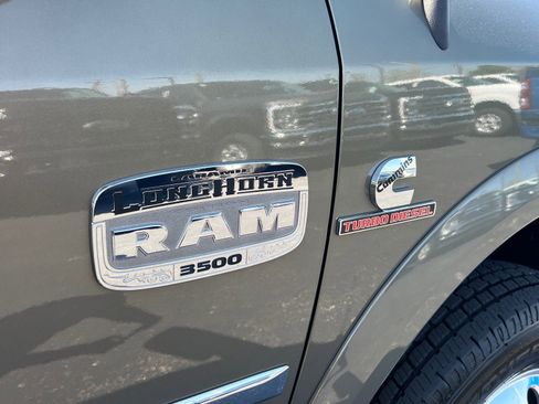 Used 2015 RAM 3500 Laramie Longhorn image 5