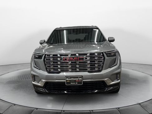 Used 2024 GMC Acadia Denali w/ Super Cruise Package AWD/4WD image 6
