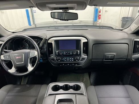 Used 2017 GMC Sierra 1500 SLE w/ SLE Value Package image 10