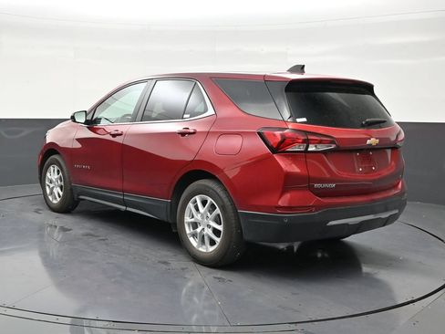 Used 2023 Chevrolet Equinox LT FWD image 3