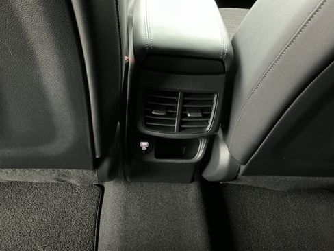 Used 2023 Kia Seltos S w/ Navigation Package image 28