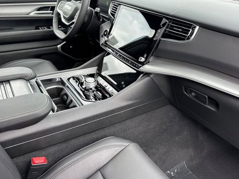 New 2026 Jeep Grand Wagoneer L Limited image 14