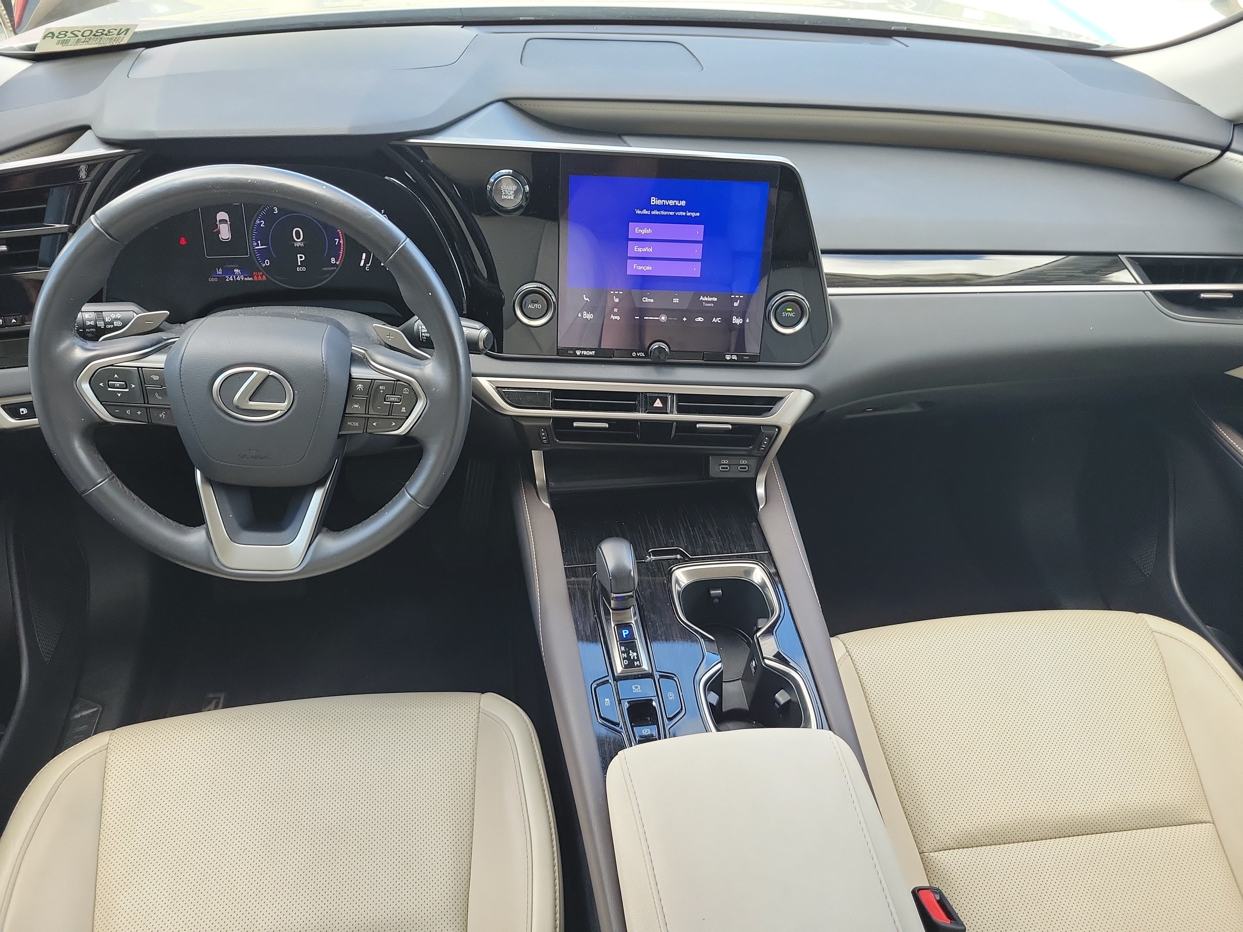 Used 2024 Lexus RX 350 FWD w/ Technology Package image 17