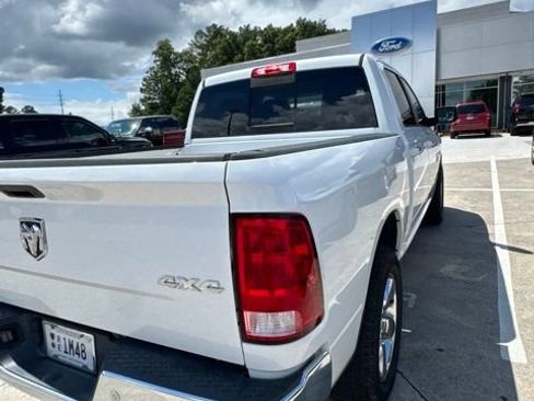 Used 2017 RAM 1500 Big Horn AWD/4WD image 34
